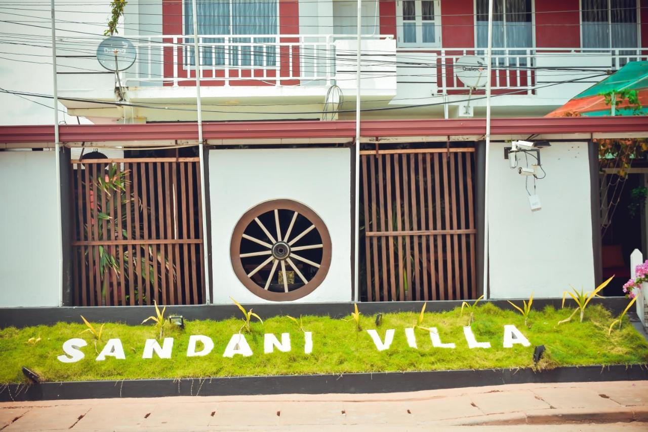 Sandani Apartments Kochchikade Exterior photo